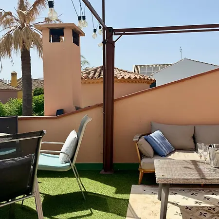 Charming Family Close To Marbella