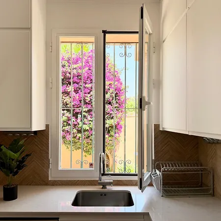 Charming Family Close To Alpesi faház Marbella